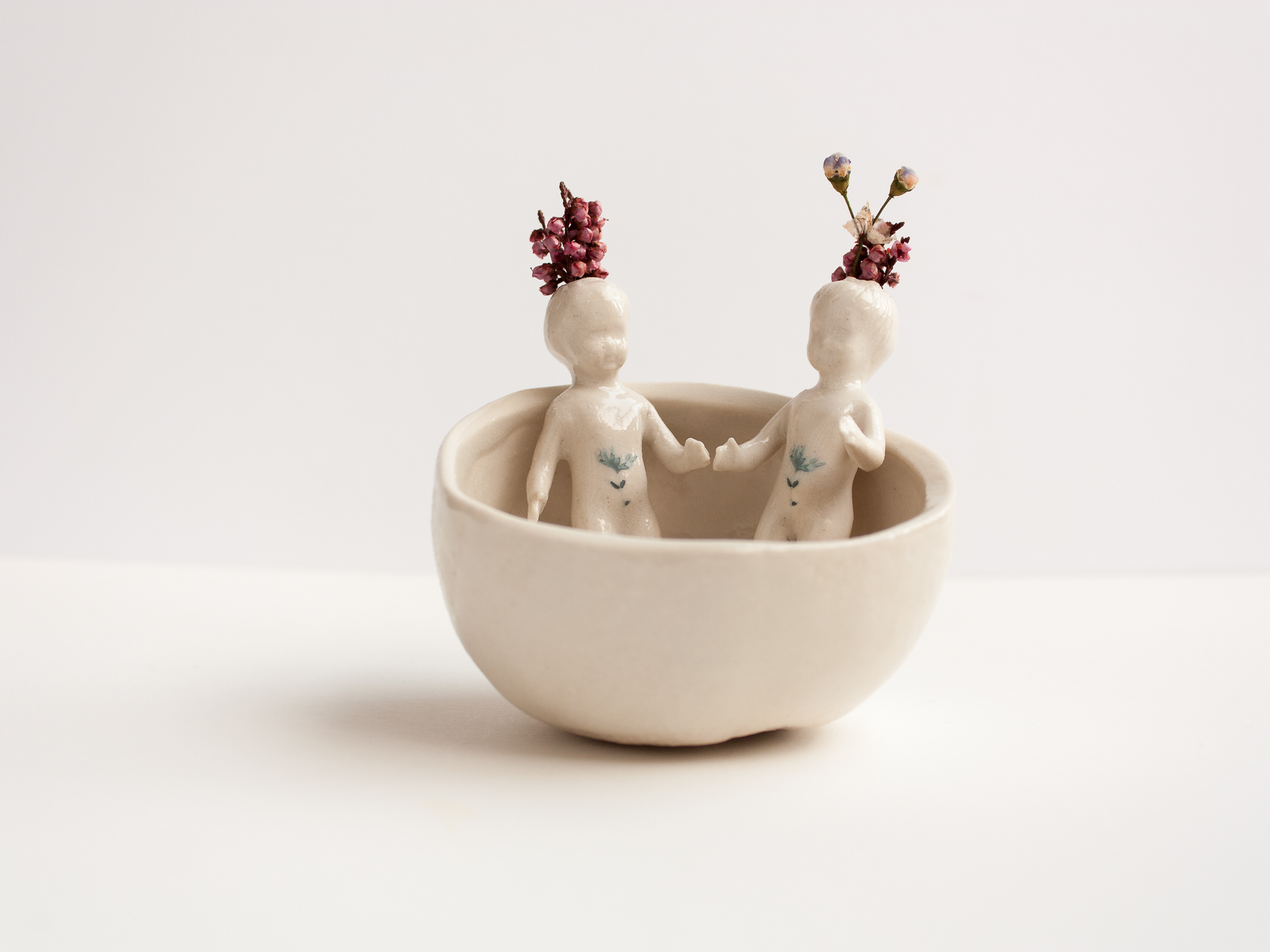 Puntadas de memoria (Homenaje a las mujeres de mi familia)