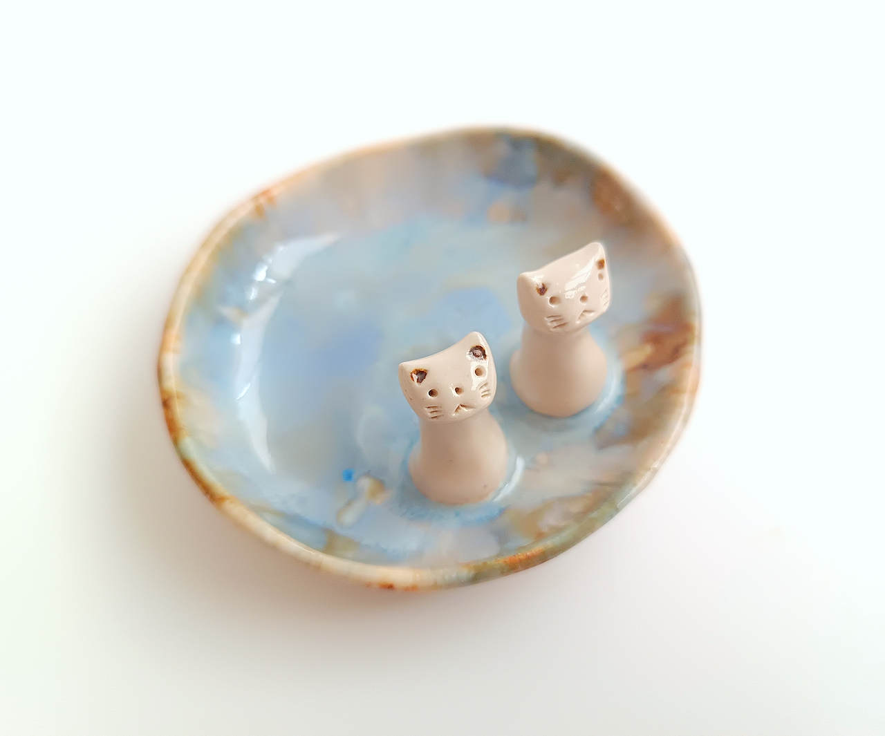 Cuenco con pareja de gatos - Imagen 4